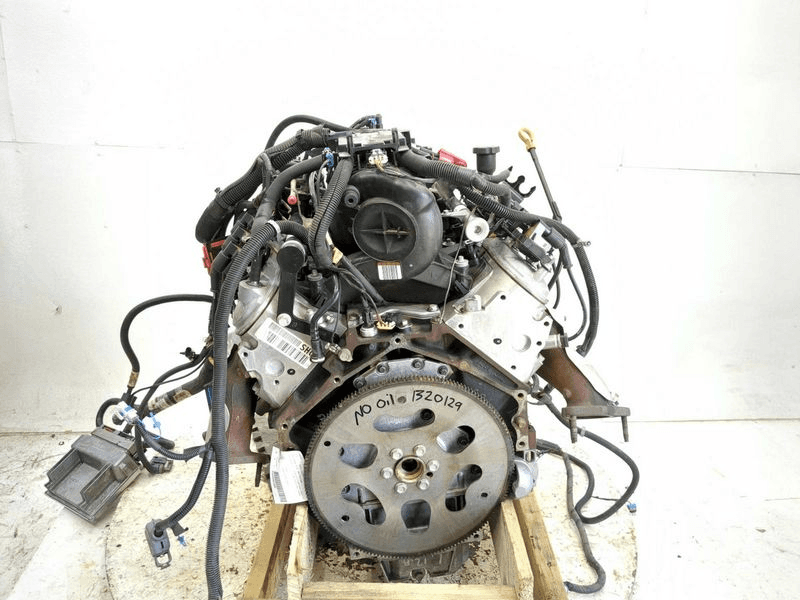 2004 Chevy AVALANCHE 1500 Used Engine