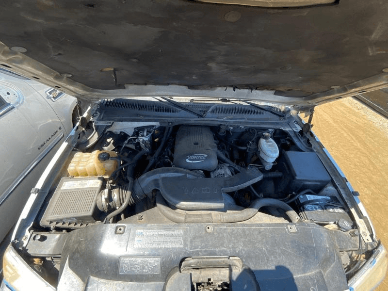 2004 Chevy AVALANCHE 1500 Used Engine