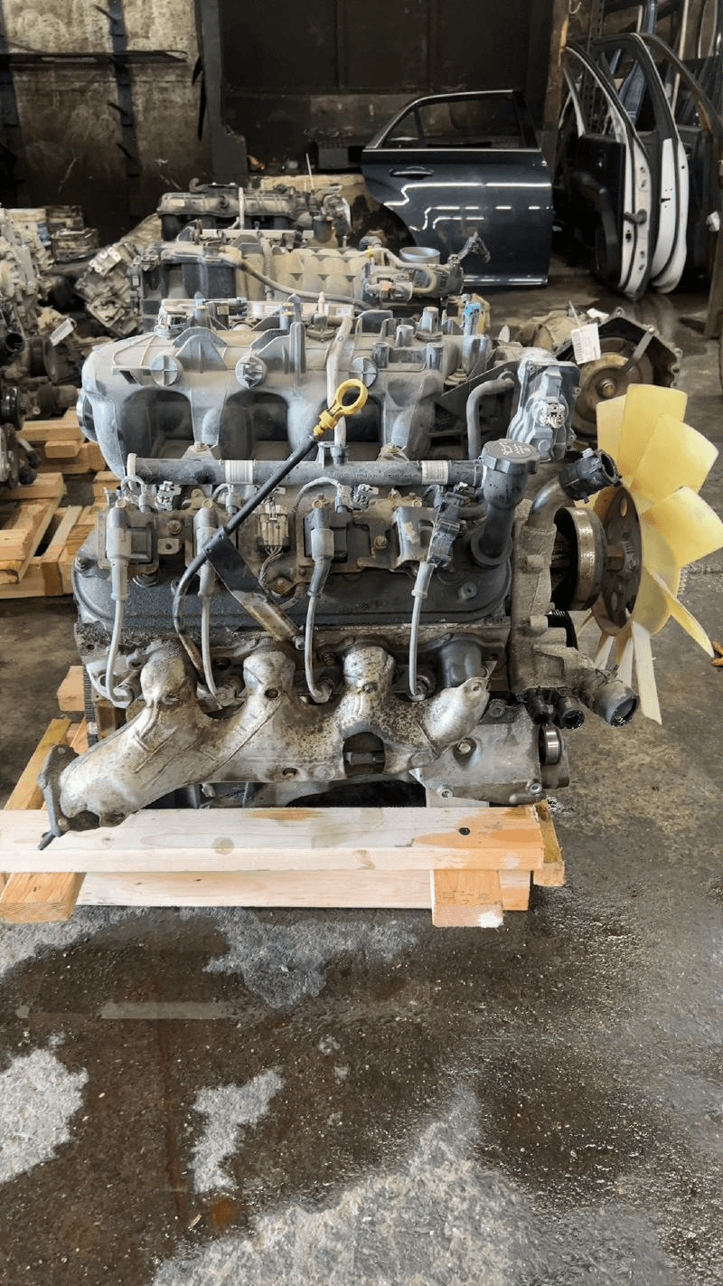 2005 HUMMER H2 Engine