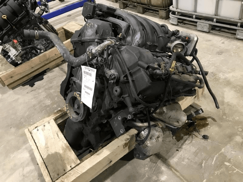 2005 DODGE MAGNUM Used Engine