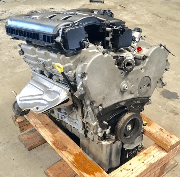 2005 DODGE MAGNUM Used Engine