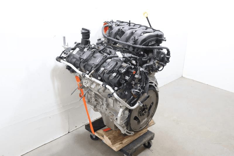 2023 Jeep CHEROKEE Used Engine
