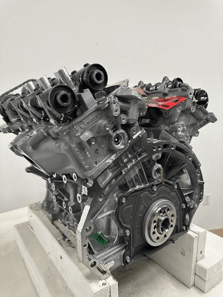 2019 CHRYSLER PACIFICA Engine