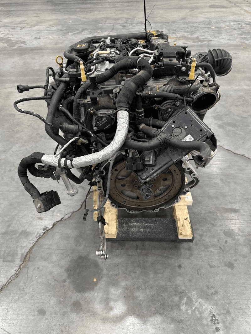 2018 JAGUAR F-TYPE Engine