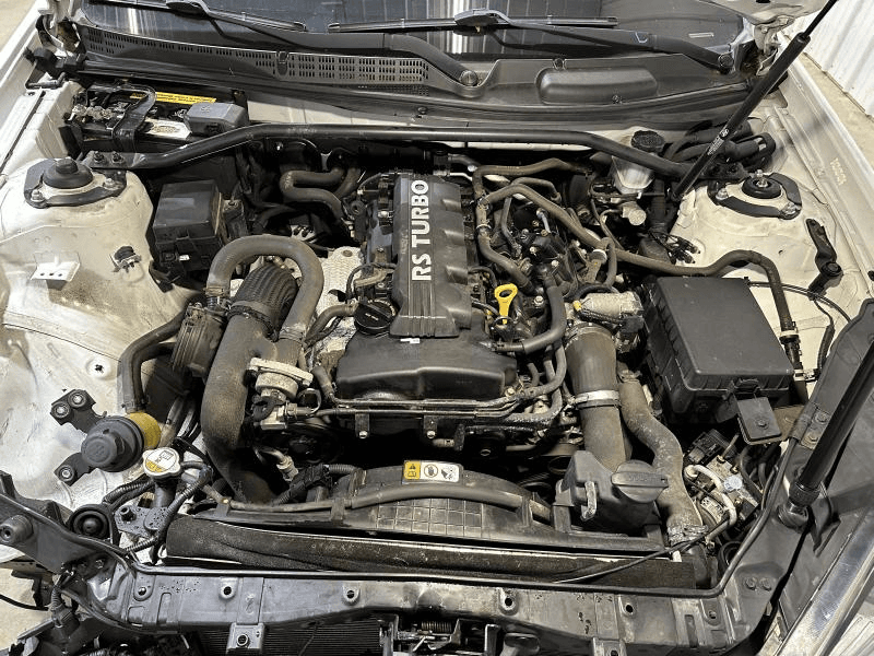 2013 HYUNDAI GENESIS Used Engine