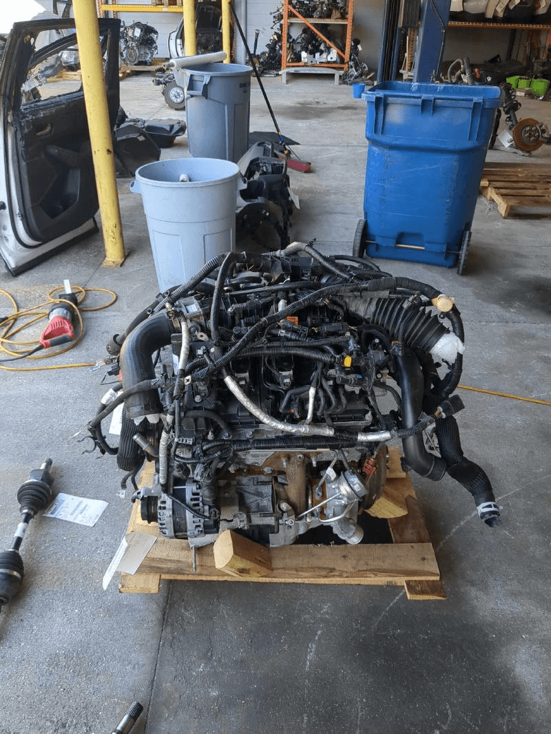 2020 Lincoln CONTINENTAL Engine